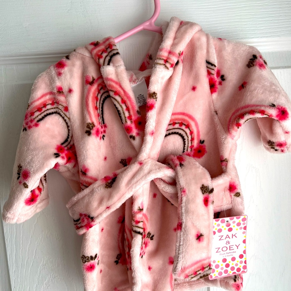 Zac & Zoey Printed PINK Plush bathrobe NWT 0-9M